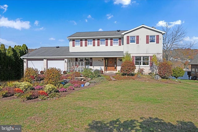 831 Cayuga Cv, Auburn