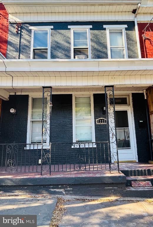 1222 W Market St W, Pottsville