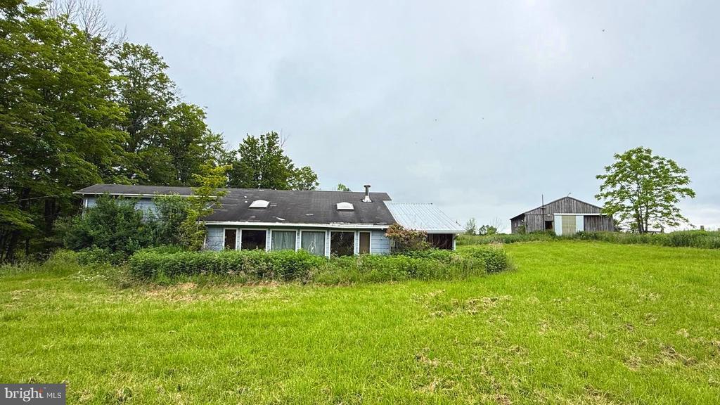 1777 Lamb Rd, THOMPSON