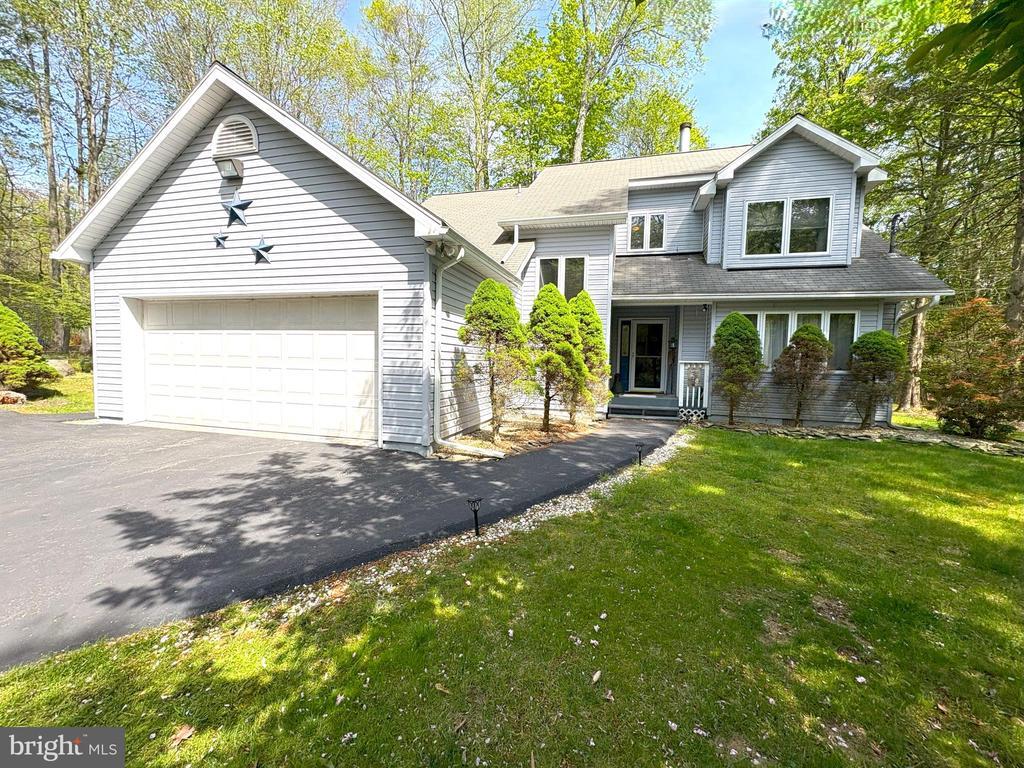 1010 Redlawn Ln, LAKE ARIEL