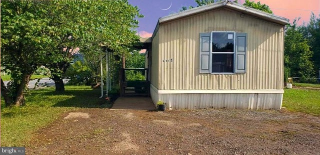 118 Old York Rd #1, New Cumberland