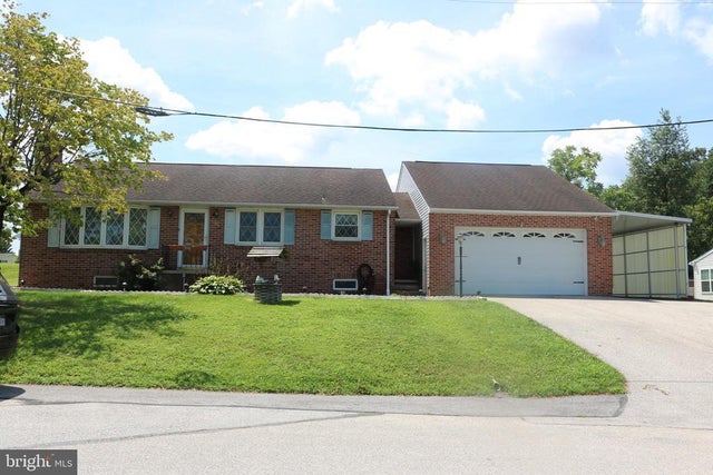 381 Sonny St, Hanover