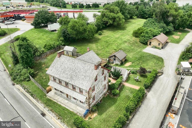 4415-a W Market St, York