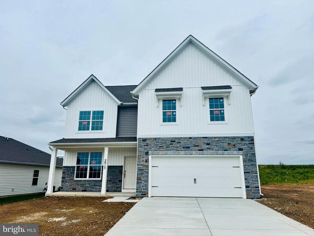 2013 Paperback Way, York