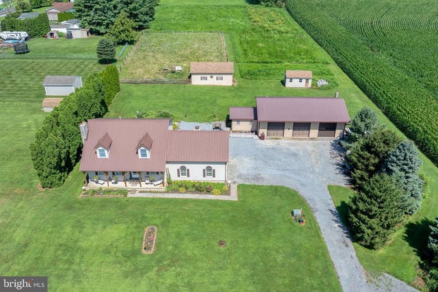 5363 Waltersdorff Rd, Spring Grove