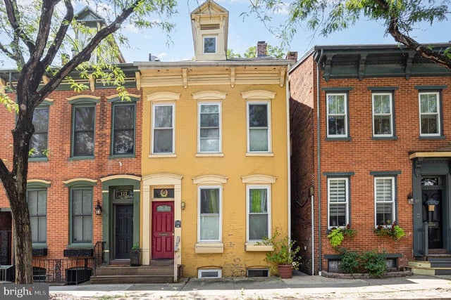 120 S Newberry St, York