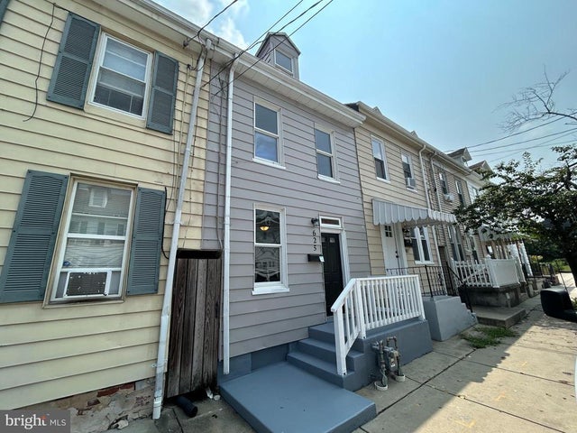 625 Vander Ave, York