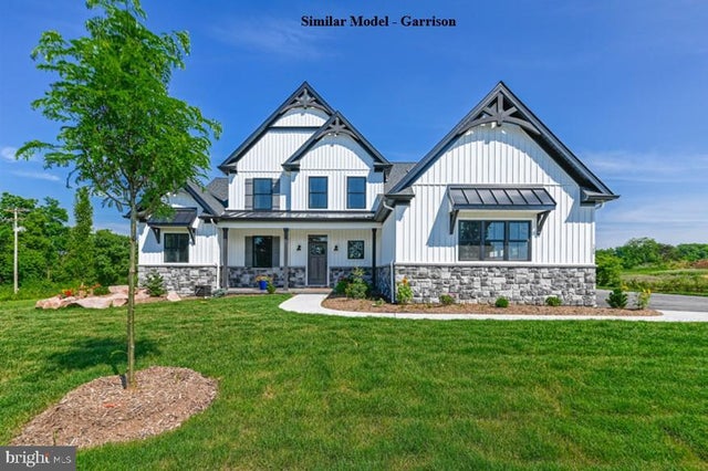 3180 Hampshire Dr #ar #7, York