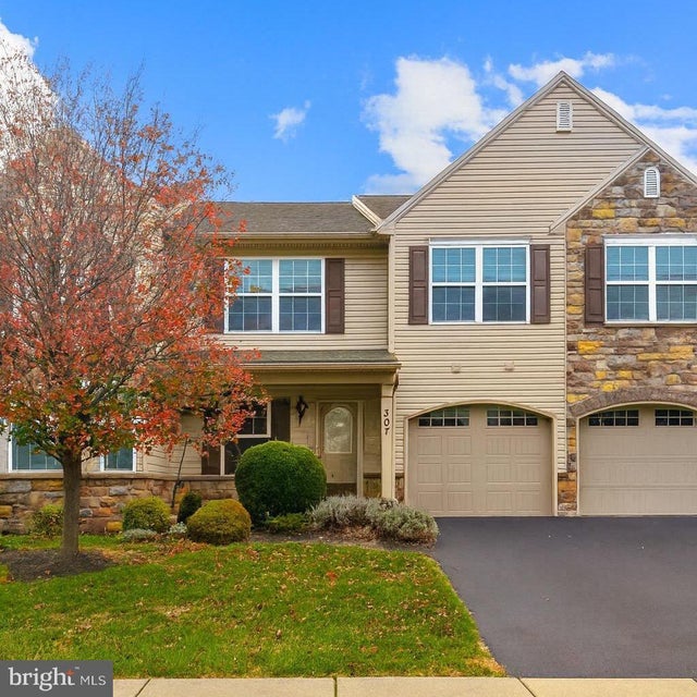 307 Stoneridge Ct, New Cumberland