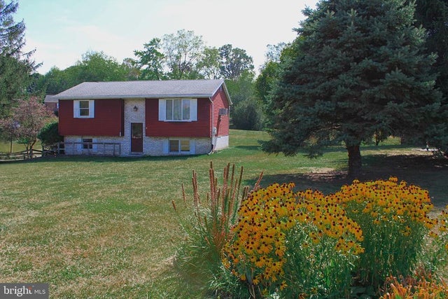 42 Highview Dr, Hanover