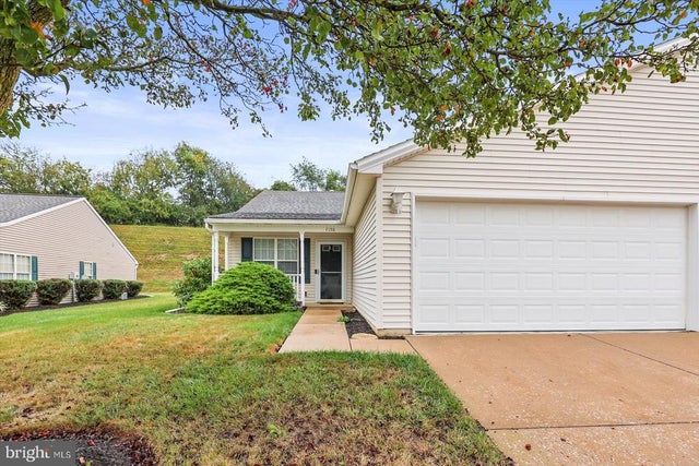 7150 Seneca Ridge Dr, York