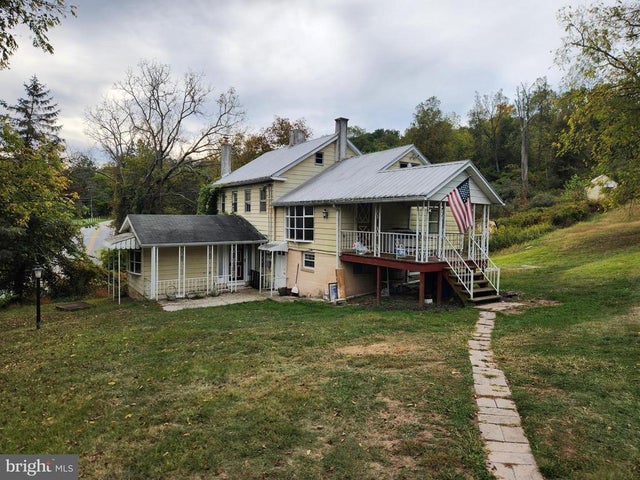 719 Pleasant View Rd, Lewisberry