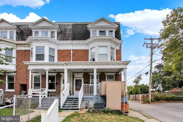 30 E Cottage Pl, York