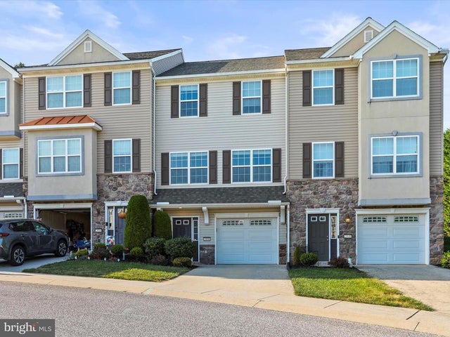 2458 Schultz Way #30, York