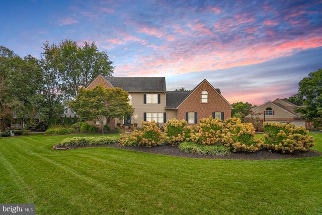 2757 Primrose Ln, York