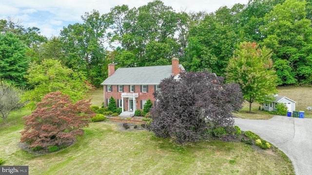 189 Tuscarora Dr, York