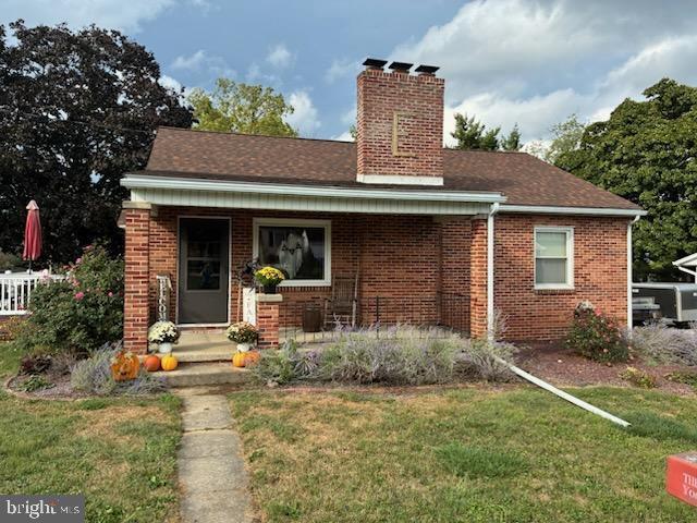 711 Skyline Dr, York