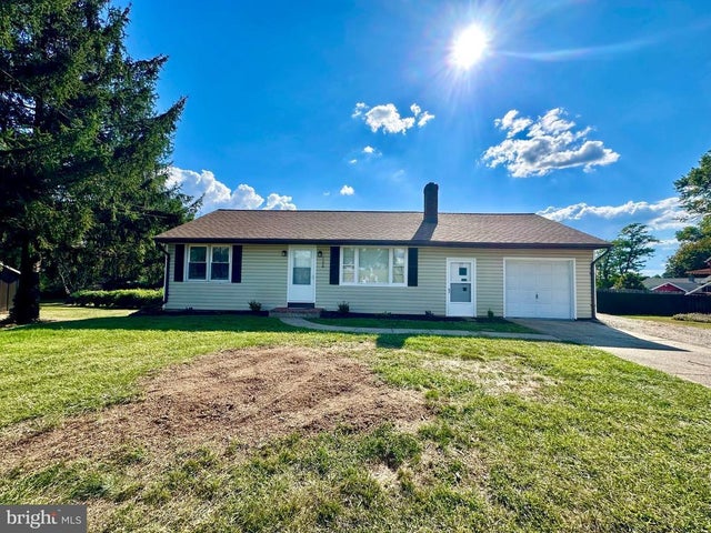 108 Bluestone Rd, York