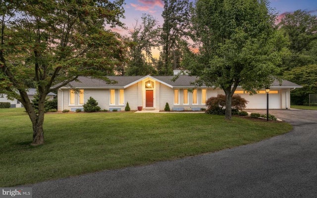 1063 Porters Rd, Spring Grove