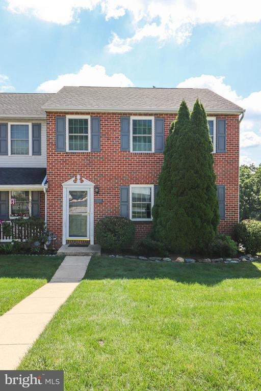 131 Country Ridge Dr, RED LION