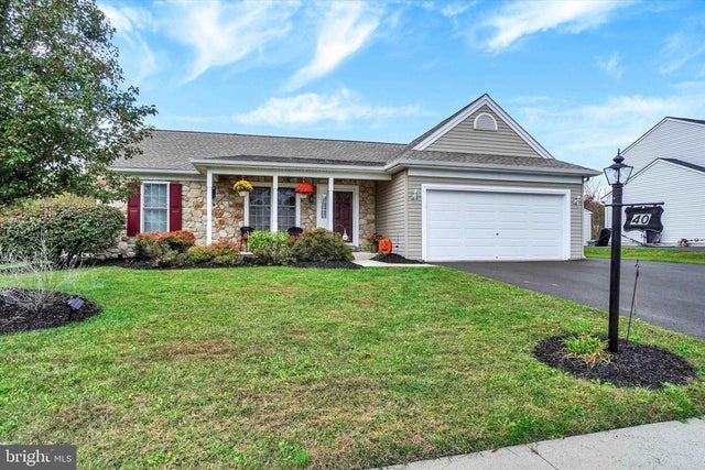 40 Heather Way, York