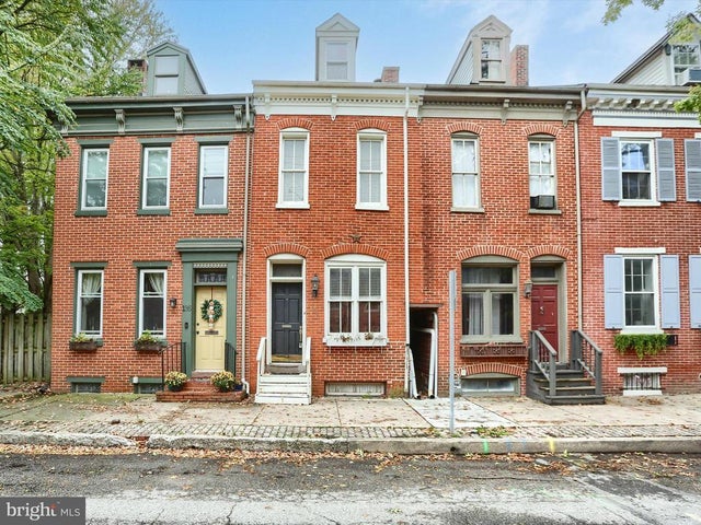 134 S Newberry St, York