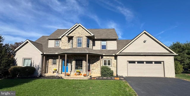 2340 Barrister Dr, York