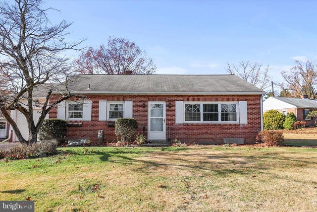 1777 San Gabriel Dr, York