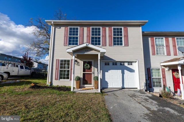 112 W South St, Franklintown