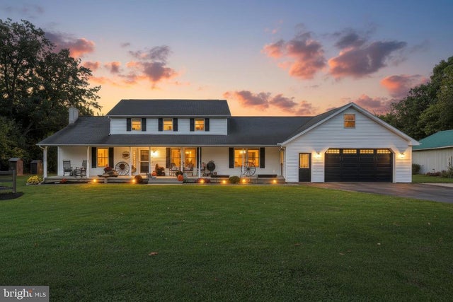 368 Leedy Rd, Spring Grove