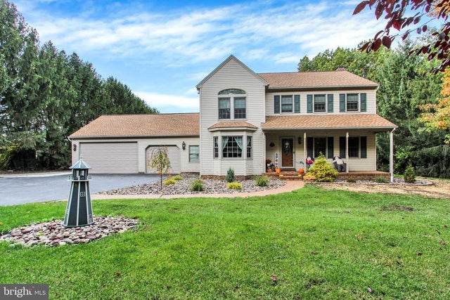 1120 Hoff Rd, Hanover