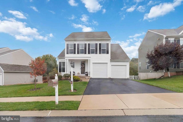210 Lark Dr, York Haven