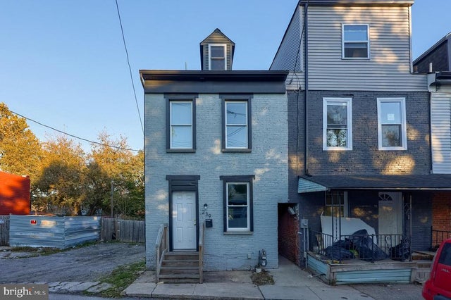 239 Franklin Way, York