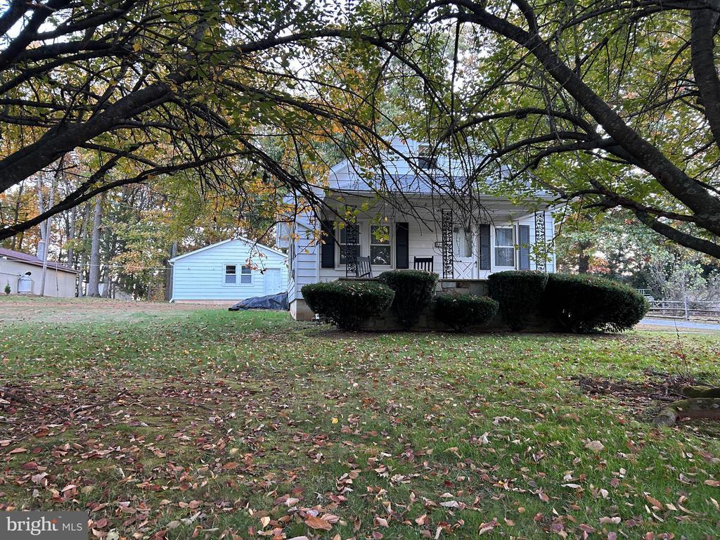 5566 Blue Hill Rd, GLENVILLE