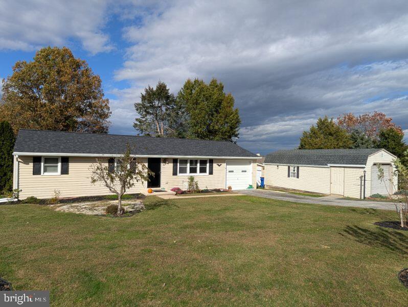 82 Hemler Dr, HANOVER