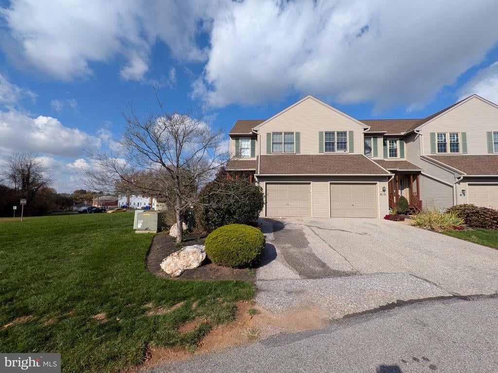 115 Oak Ridge Ln #115, DALLASTOWN