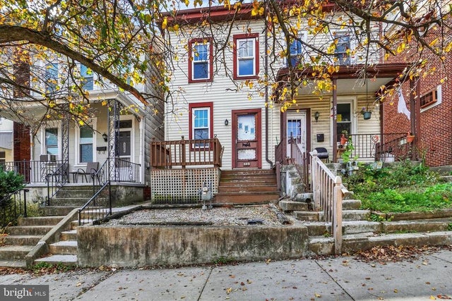 330 N Newberry St, York