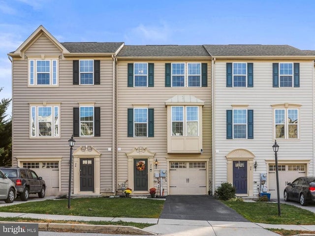 26 S Center St, Hanover