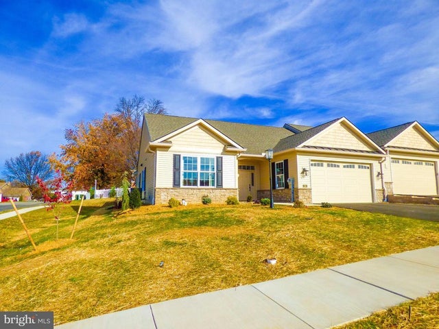 616 Bluff Stone Drive, York