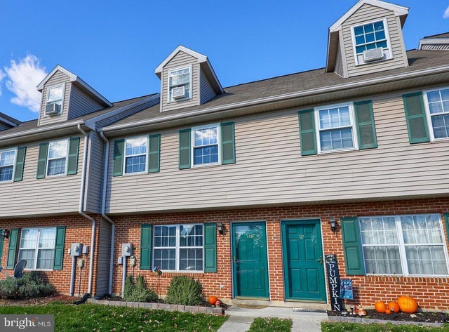 119 Orchard Ln, Hanover