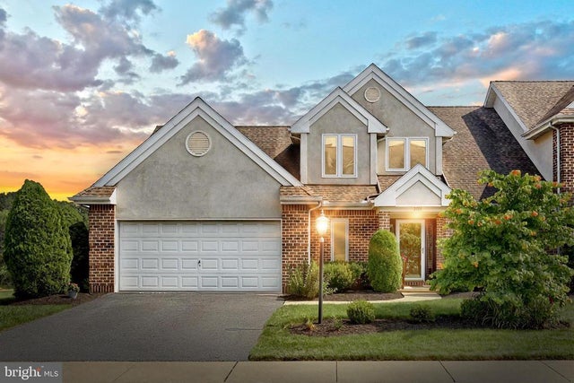 2764 Fairway Dr #2764, York