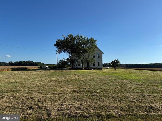 7382 Bullbegger Rd, Oak Hall