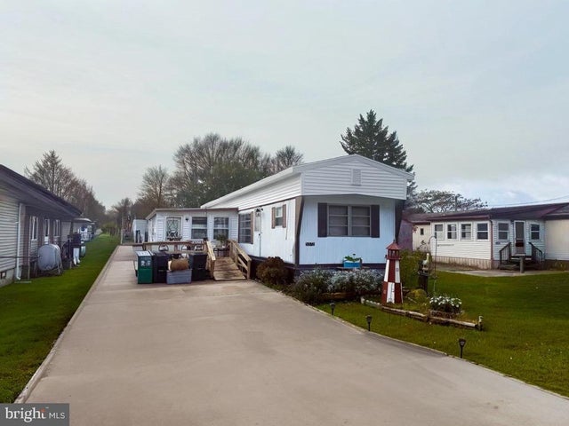 5372 Mccleary Dr, Chincoteague Island