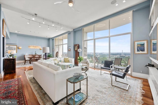 1200 N Nash St #838, Arlington