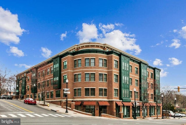 2101 N Monroe St #401, Arlington