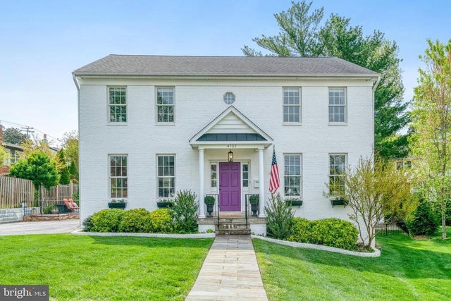 4752 33rd St N, ARLINGTON