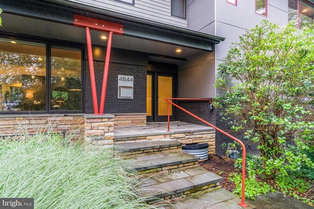 4844 Yorktown Blvd, ARLINGTON