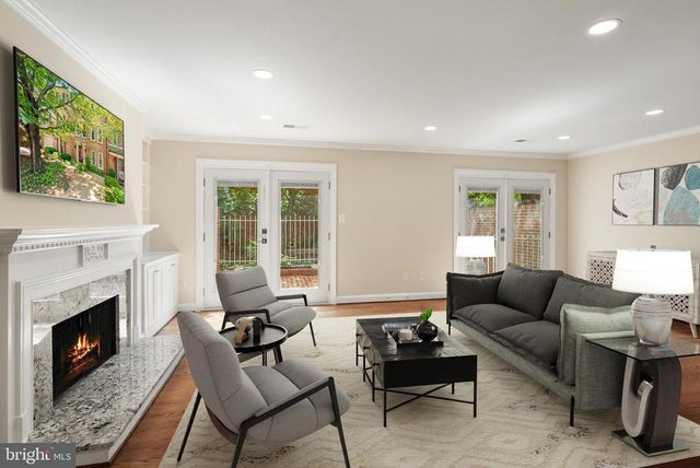 2345 S Rolfe St S, ARLINGTON