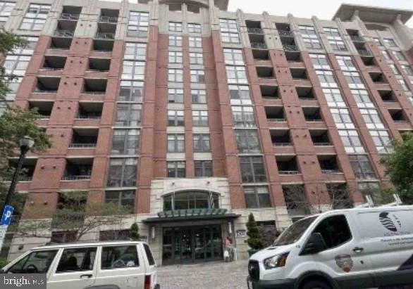 1021 N Garfield St #740, Arlington