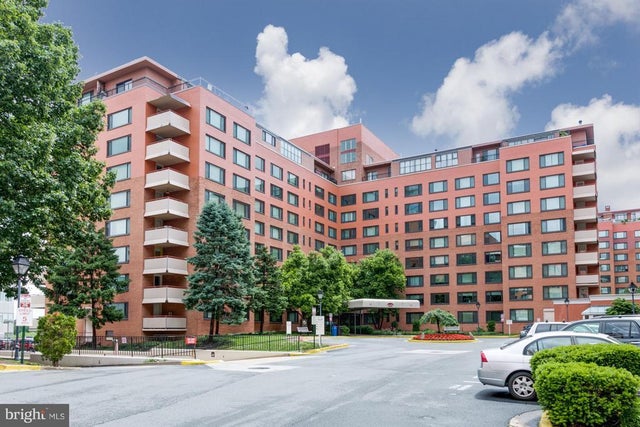 1021 Arlington Blvd #647, Arlington